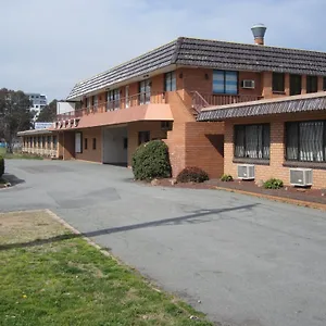 Lyneham Motor Motel