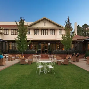 Kurrajong Hotel